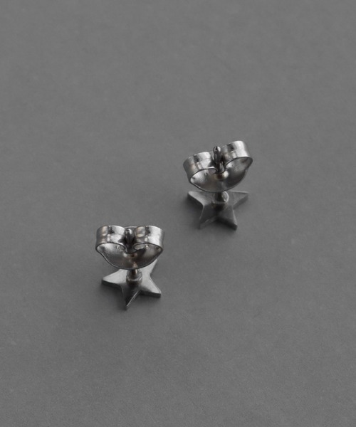 abaskdesign（アバスクデザイン）の「金属アレルギー対応　シンプルスターピアス（ピアス（両耳用）・レディース・ゴールド/シルバー・FREE）」の5枚目の写真