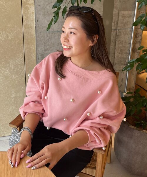 prose verse（プロズヴェール）の「【MOMO】ワイドボートネックパールスウェット（Tシャツ/カットソー・レディース・ピンク/ブラック/アイボリー/グレー・MEDIUM/LARGE）」の4枚目の写真