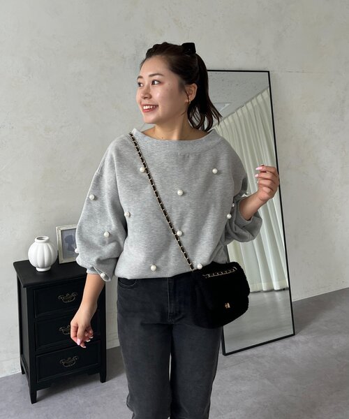 prose verse（プロズヴェール）の「【MOMO】ワイドボートネックパールスウェット（Tシャツ/カットソー・レディース・ピンク/ブラック/アイボリー/グレー・MEDIUM/LARGE）」の18枚目の写真