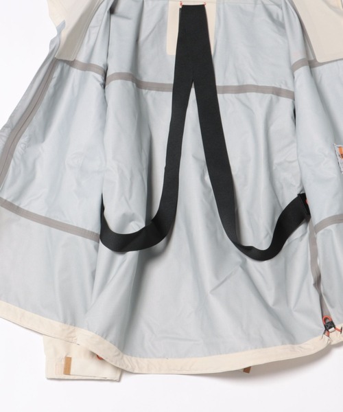 Timberland(ティンバーランド)の「キャップス リッジ ウォータープルーフ モーション ジャケット メンズ(その他アウター・メンズ・ライトホワイト・LARGE/MEDIUM/SMALL/X-LARGE/X-SMALL)」の4枚目の写真