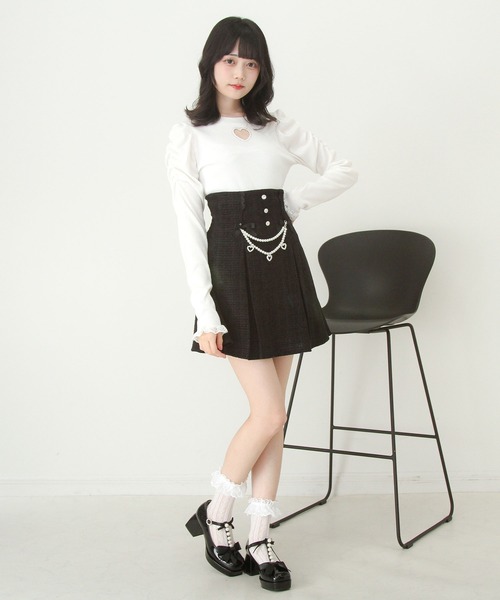 DearMyLove（ディアマイラブ）の「ストーンハートくり抜きリブカットトップス（Tシャツ/カットソー・レディース・ブラック/ホワイト・3L/LL/LARGE/MEDIUM）」の3枚目の写真