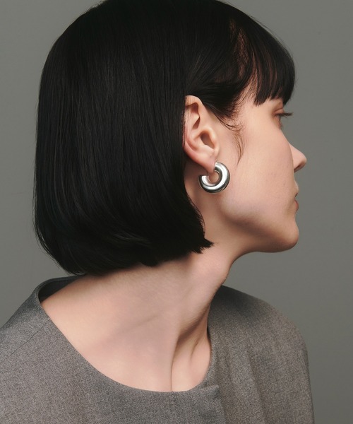quip queint(クイップクエイント)の「【quip queint】popo hoop pierce M/ポポ フープ ピアス M QU232(ピアス(両耳用)・レディース・シルバー・FREE)」の5枚目の写真