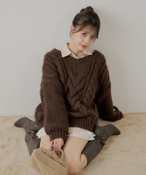 Chico（チコ）の「ケーブルVルーズニットワンピース（ワンピース・レディース・ベージュ/ブラウン/アイボリー/ピンク・FREE）」の11枚目の写真