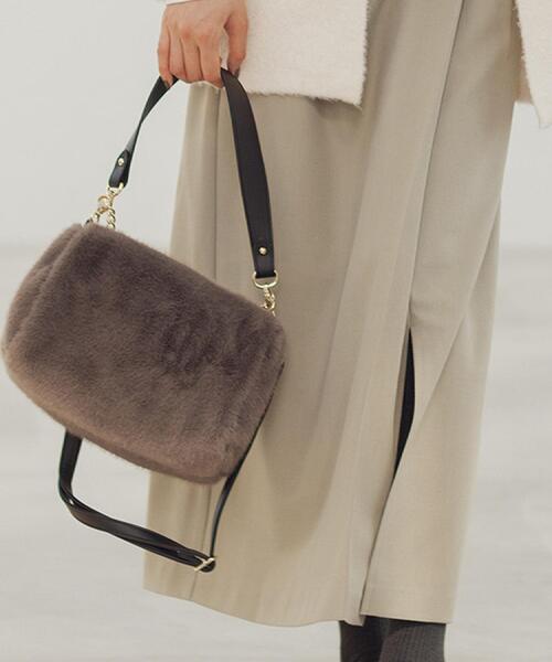 grove（グローブ）の「エコファーダブルショルダー（ショルダーバッグ・レディース・アイボリー/ナチュラル/キャメル/ダークグレー・00）」の16枚目の写真