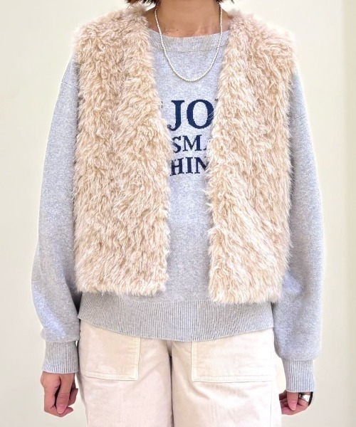 HONEYSUCKLE ROSE】フェイクファー ベスト (エコファー / 体型カバー