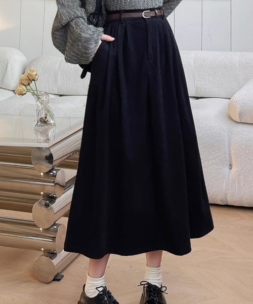 SallyLunn(サリーラン)の「コーデュロイフレアスカート(スカート・レディース・ブラウン/ブラック・L/M)」の4枚目の写真