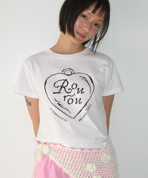 RONRON(ロンロン)の「ROMANTIC PENDANT CROP T SHIRT WHITE(Tシャツ/カットソー・レディース・その他・FREE)」の3枚目の写真