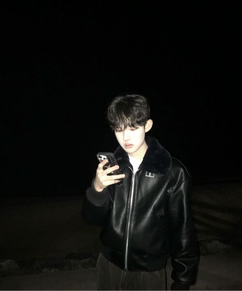 DIMITRI BLACK（ディミトリブラック）の「ASI エッセンシャル ワンタック ワイドデニムパンツ_ダストブラック（デニムパンツ・レディース・その他・XX-LARGE/SMALL/MEDIUM/LARGE/X-LARGE）」の5枚目の写真