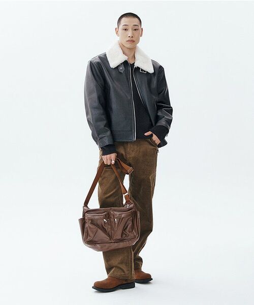 GUBIN(グビン)の「レトロパターンVネックニット - ブラック(ニット/セーター・メンズ・その他・MEDIUM/LARGE)」の9枚目の写真