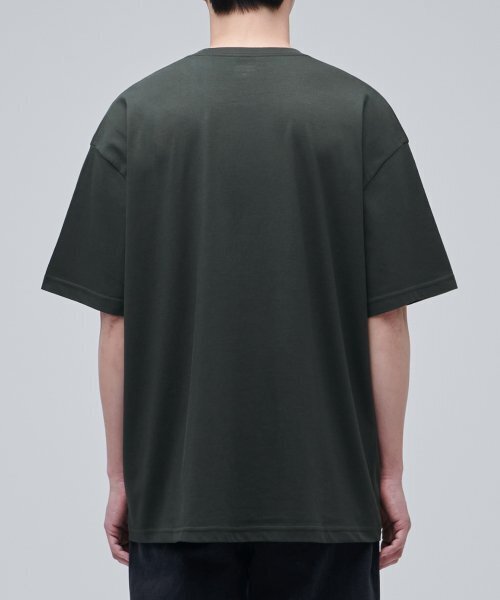 MUSINSA STANDARD（ムシンサスタンダード）の「[クールタンダード] オーバーサイズクルーネックTシャツ [カーキ]（Tシャツ/カットソー・メンズ・その他・LARGE/X-LARGE/XX-LARGE/XXX-LARGE/MEDIUM）」の3枚目の写真