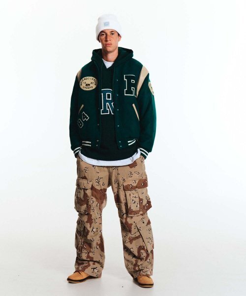 Retriever Club（レトリーバークラブ）の「BIG R LOGO PATCH STADIUM JACKET [GREEN]（スタジャン・レディース・その他・LARGE）」の9枚目の写真