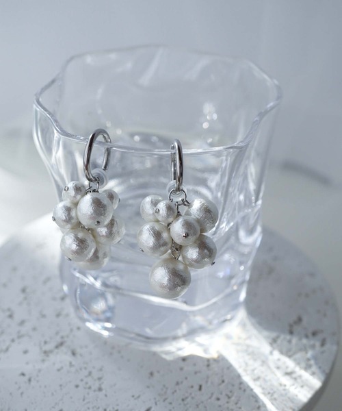 CERCA(チェルカ)の「saran jewelry/ビック コットンパール フープイヤリング(イヤリング・レディース・ゴールド/シルバー・FREE)」の13枚目の写真