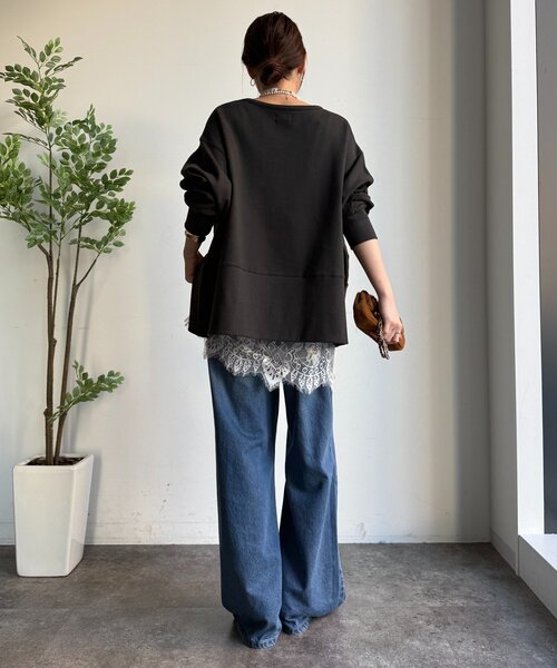DouDou(ドゥドゥ)の「【WEB限定】サイドスリットロゴスウェット(Tシャツ/カットソー・レディース・ライトベージュ/グレー/チャコールグレー・FREE)」の10枚目の写真