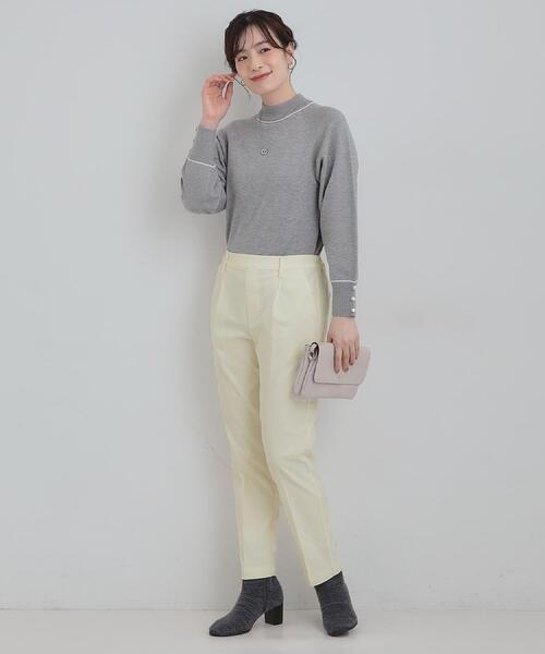 SHOO・LA・RUE(シューラルー)の「【洗濯機可/吸湿発熱】チクチクしにくいもちもちハイネックニット(ニット/セーター・レディース・ホワイト系5/ネイビー/イエロー系その他/ピンク系/グリーン系/グレー・01/02/03/04)」の11枚目の写真