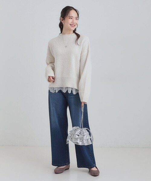 SHOO・LA・RUE（シューラルー）の「スパンコールフリル巾着ショルダーバッグ（ショルダーバッグ・レディース・ダークブラウン/シルバー/ブラック・00）」の9枚目の写真
