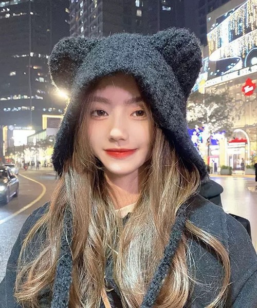 VIBGYOR（ヴィブジョー）の「【EIZZ/アイズ】耳デザイン 紐付き ニットキャップ（ニットキャップ/ビーニー・レディース・ブラック/ブラウン/ホワイト/チャコール・FREE）」の16枚目の写真