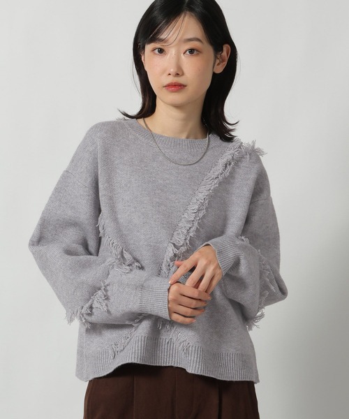 LAKOLE(ラコレ)の「6ゲージフリンジジャガードニットプルオーバー / 613124(ニット/セーター・レディース・ラベンダー/グレー/アイボリー・FREE)」の12枚目の写真