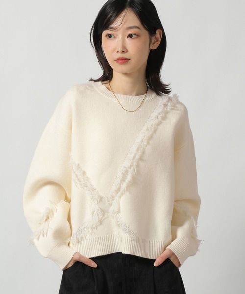 LAKOLE(ラコレ)の「6ゲージフリンジジャガードニットプルオーバー / 613124(ニット/セーター・レディース・ラベンダー/グレー/アイボリー・FREE)」の16枚目の写真