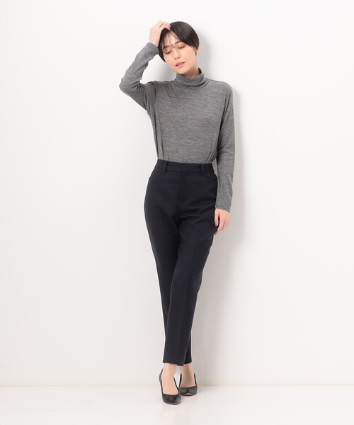 COMME CA（コムサ）の「〔 Sサイズ 〕 ウールフライス ハイネックプルオーバー（ニット/セーター・レディース・ブラック/トップグレー・5号）」の4枚目の写真