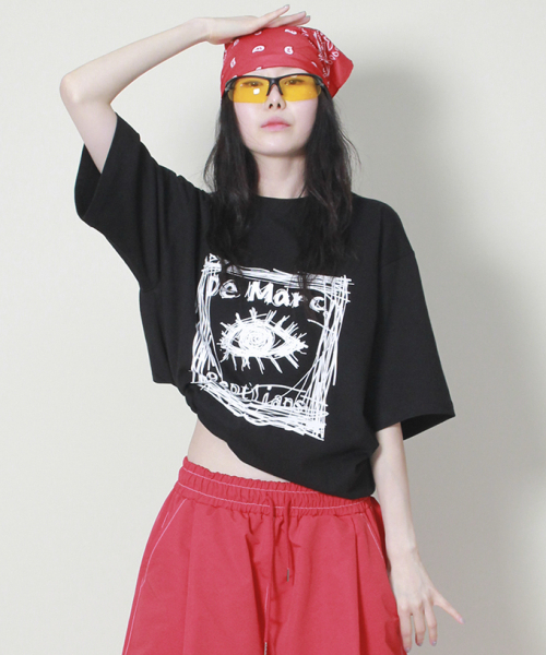 DEMARC(ドゥマーク)の「オーバーサイズスクエアプリント半袖Tシャツブラック(Tシャツ/カットソー・レディース・その他・LARGE/MEDIUM)」の7枚目の写真