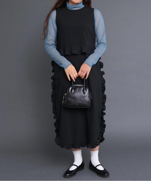 I am I in fact...（アイアムアイインファクト）の「SHELL FRILL peplum ドレス（ワンピース・レディース・ブラック・FREE）」の8枚目の写真