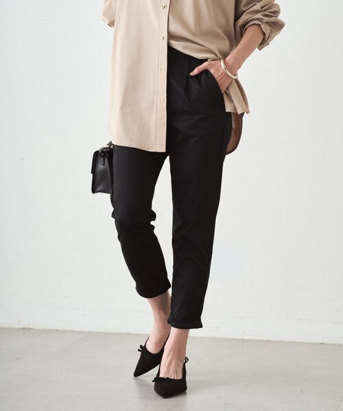 LOUNGEDRESS(ラウンジドレス)の「裾ねじりパンツ(その他パンツ・レディース・ベージュ/ネイビー/ブラック/ライトグレー・X-SMALL/MEDIUM/SMALL/LARGE)」の2枚目の写真