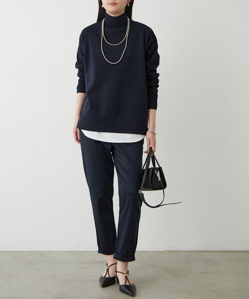 LOUNGEDRESS(ラウンジドレス)の「裾ねじりパンツ(その他パンツ・レディース・ベージュ/ネイビー/ブラック/ライトグレー・X-SMALL/MEDIUM/SMALL/LARGE)」の22枚目の写真