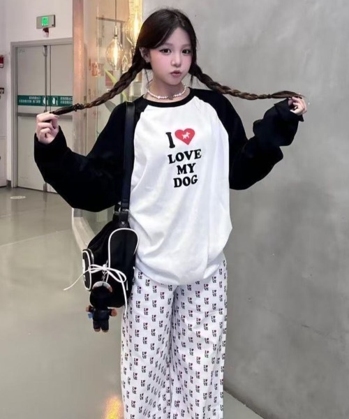 SHEPP(シープ)の「【26年春新作】ラブロゴプリントラグランロンT(Tシャツ/カットソー・レディース・ホワイト・M/L)」の10枚目の写真