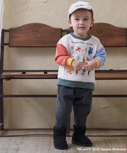 petit main（プティマイン）の「【SESAME STREET】キャラいっぱいトレーナー（スウェット・キッズ・カラフル/クリーム/ライトブルー・120cm/130cm/90cm/110cm/80ｃｍ/100cm）」の6枚目の写真