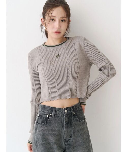 CALNAMUR(カルナムール)の「ケーブルMIXコンパクトニット(ニット/セーター・レディース・グレー/ネイビー/ブルー・FREE)」の1枚目の写真