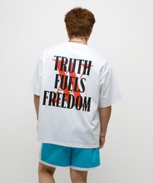 VANQUISH | VANQUISH / ヴァンキッシュ Truth Fuels Freedom 半袖Tシャツ(Tシャツ/カットソー)