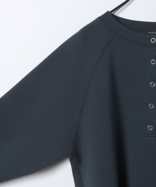 JEANASIS(ジーナシス)の「Fadeダンボールヘンリープルオーバー/638839(スウェット・レディース・グレー/ブラック系その他/ネイビー・FREE)」の6枚目の写真