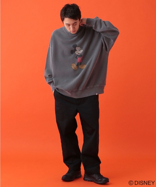 GEORGE'S（ジョージズ）の「【DISNEY】ミッキーマウス／クルーネックウラケ【UNISEX】（スウェット・メンズ・杢グレー/チャコールグレー・LARGE/MEDIUM）」の15枚目の写真