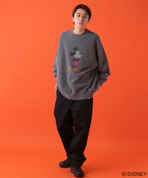 GEORGE'S（ジョージズ）の「【DISNEY】ミッキーマウス／クルーネックウラケ【UNISEX】（スウェット・メンズ・杢グレー/チャコールグレー・LARGE/MEDIUM）」の16枚目の写真
