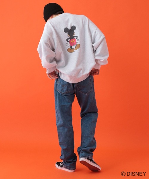 GEORGE'S（ジョージズ）の「【DISNEY】ミッキーマウス／クルーネックウラケ【UNISEX】（スウェット・メンズ・杢グレー/チャコールグレー・LARGE/MEDIUM）」の6枚目の写真