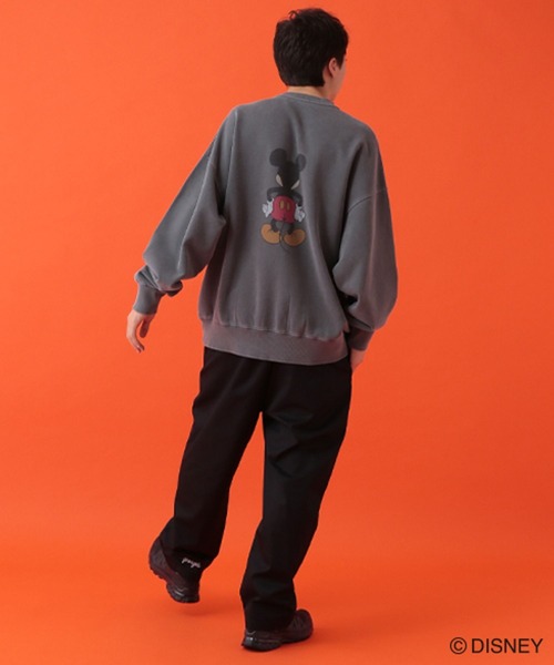GEORGE'S（ジョージズ）の「【DISNEY】ミッキーマウス／クルーネックウラケ【UNISEX】（スウェット・メンズ・杢グレー/チャコールグレー・LARGE/MEDIUM）」の18枚目の写真