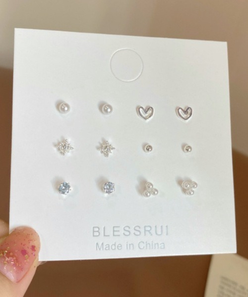 MASHIRO（マシロ）の「ワンポイントアソートモチーフピアス12点セット(MA/EK494)（ピアス（両耳用）・レディース・シルバー・FREE）」の2枚目の写真