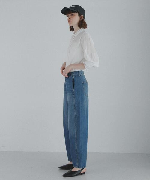 URBAN RESEARCH Sonny Label(アーバンリサーチサニーレーベル)の「『WEB限定』スタンドカラーピンタックフリルシャツ(シャツ/ブラウス・レディース・オフホワイト/ブラック・FREE)」の9枚目の写真