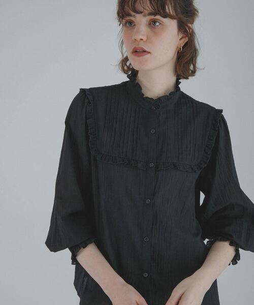 URBAN RESEARCH Sonny Label(アーバンリサーチサニーレーベル)の「『WEB限定』スタンドカラーピンタックフリルシャツ(シャツ/ブラウス・レディース・オフホワイト/ブラック・FREE)」の16枚目の写真