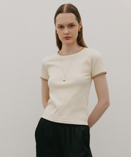 320SHOWROOM(320ショールーム)の「Ribbed Color-Blocked Short Sleeve T Cream(Tシャツ/カットソー・レディース・その他・ONE SIZE)」の3枚目の写真