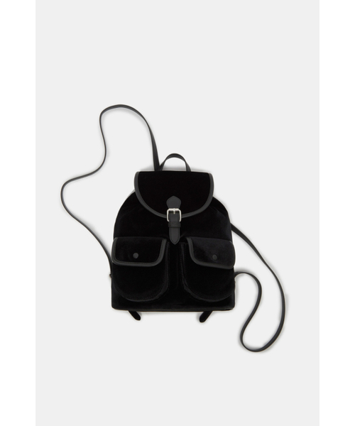 COURONNEの「Buttony Backpack 24 Velvet_RCBBX25645BKX(バックパック/リュック・レディース・ブラック・FREE)」の8枚目の写真