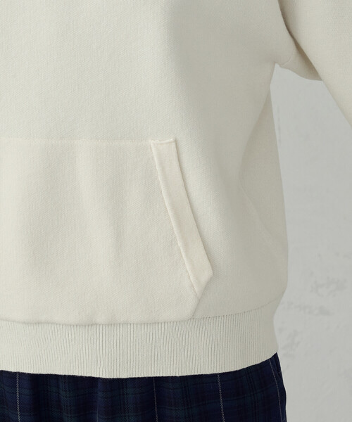 COMME CA ISM（コムサイズム）の「エンブレムロゴ フードニットパーカー（パーカー・レディース・ネイビー/アイボリー・FREE）」の18枚目の写真