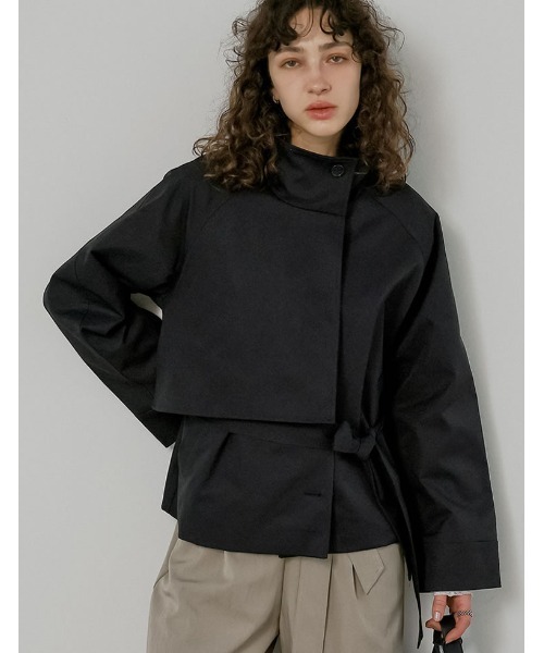 Re:EDIT（リエディ）の「[2026S/S COLLECTION]スタンドカラーミドル丈トレンチコート（トレンチコート・レディース・ブラック/アイボリー/カーキ/ベージュ・MEDIUM/LARGE）」の3枚目の写真