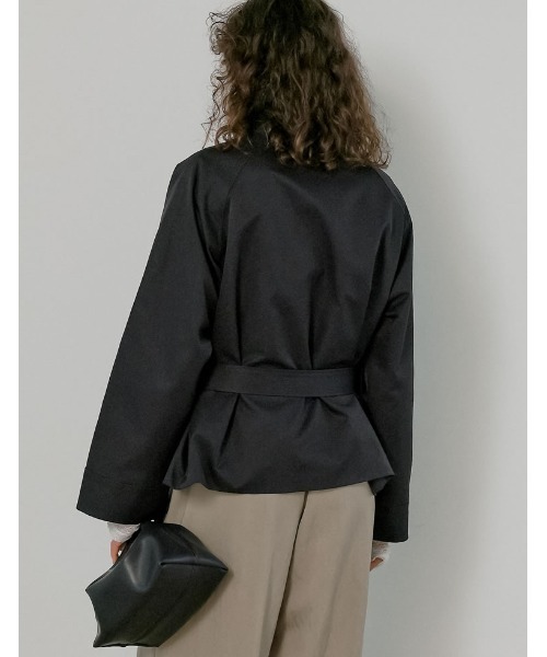 Re:EDIT（リエディ）の「[2026S/S COLLECTION]スタンドカラーミドル丈トレンチコート（トレンチコート・レディース・ブラック/アイボリー/カーキ/ベージュ・MEDIUM/LARGE）」の7枚目の写真