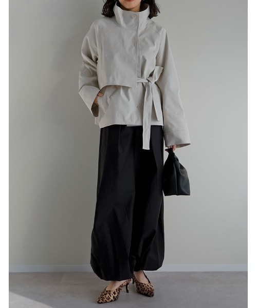 Re:EDIT（リエディ）の「[2026S/S COLLECTION]スタンドカラーミドル丈トレンチコート（トレンチコート・レディース・ブラック/アイボリー/カーキ/ベージュ・MEDIUM/LARGE）」の22枚目の写真