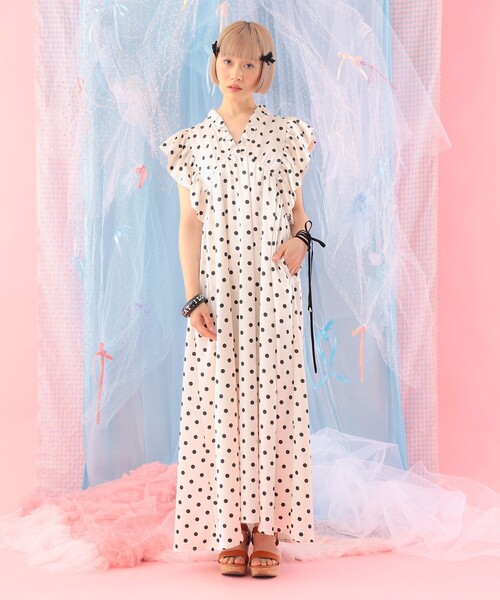 CAROLINA GLASER（カロリナ グレイサー）の「フリルスリーブ Vネック ロングワンピース（ワンピース・レディース・ドット/ブラック・M/S）」の9枚目の写真