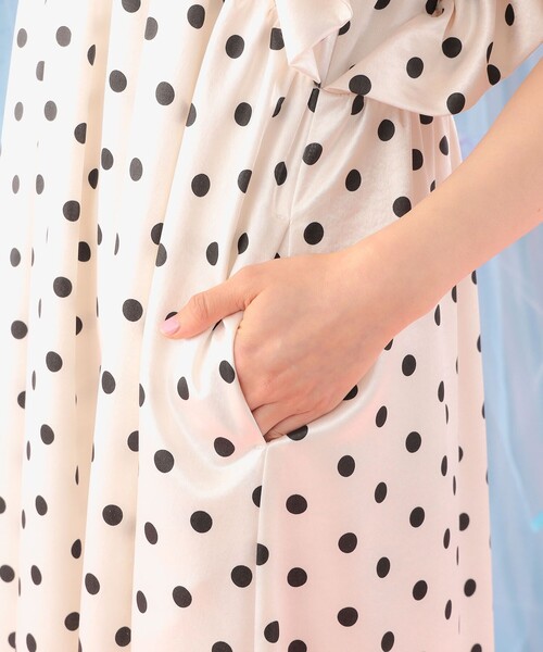 CAROLINA GLASER（カロリナ グレイサー）の「フリルスリーブ Vネック ロングワンピース（ワンピース・レディース・ドット/ブラック・M/S）」の22枚目の写真