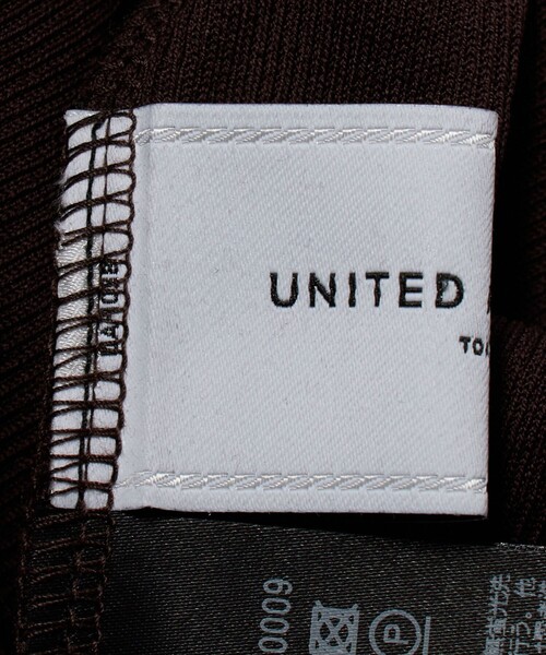 UNITED ARROWS(ユナイテッドアローズ)の「コットン テレコ クルーネック カットソー(Tシャツ/カットソー・レディース・ホワイト/ダークブラウン/ブラック/ライトピンク/ライトブルー/ライム・FREE)」の7枚目の写真