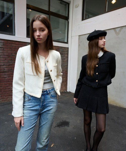 GENERAL IDEA（ジェネラルアイデア）の「【GENERAL IDEA】クロップツイードジャケット / trimming crop tweed jacket（ノーカラージャケット・レディース・ブラック/ホワイト・S/L/M）」の7枚目の写真