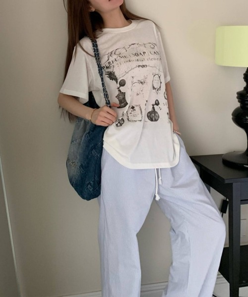 c.u.l（シーユーエル）の「パフューム イラストプリント Tシャツ カットソー culw891（Tシャツ/カットソー・レディース・ホワイト/ブラック・FREE）」の4枚目の写真